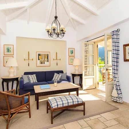 Athina * Agios Nikitas