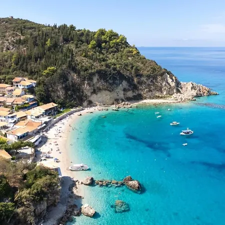Athina * Agios Nikitas